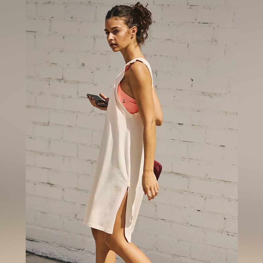 ▪️Free People Hot Shot Tunic Tank In Bleached Clay-M
